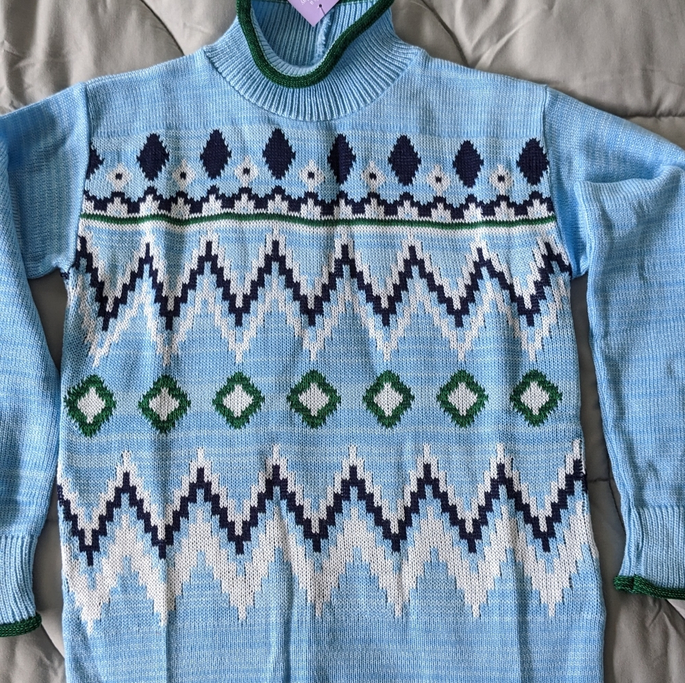 NWT Girls Fair Isle Turtleneck Sweater - Size M (10)